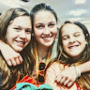 Meet your Posher, Lydia